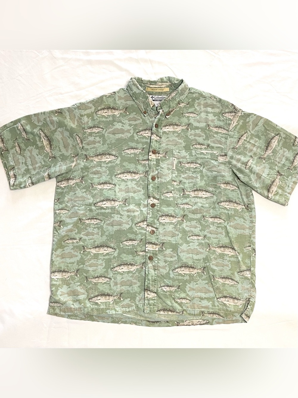 Camo Fishing Short Sleeve Button-Up Shirt Columbia Sportswear Men’s Large